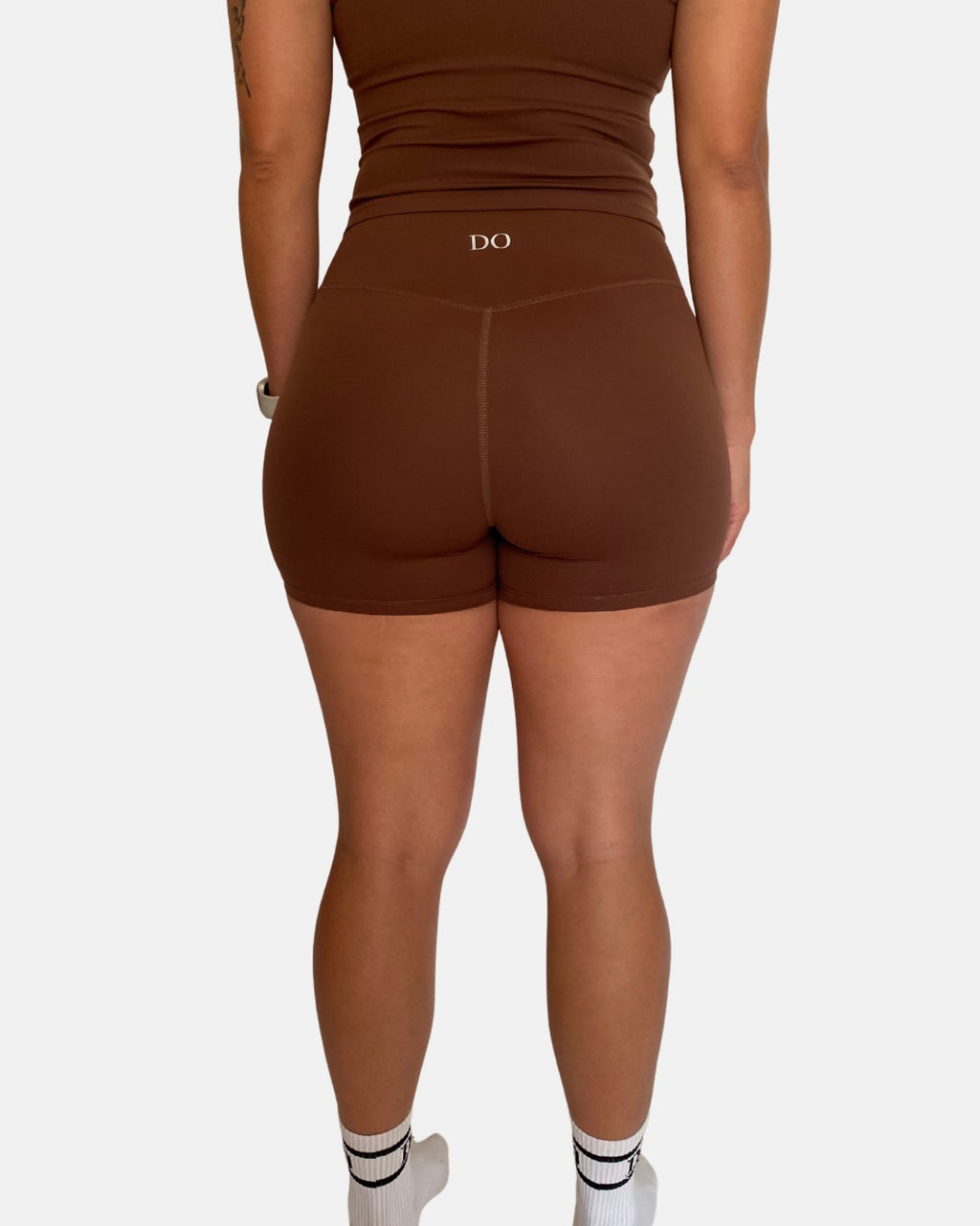 Core Dark cocoa Short