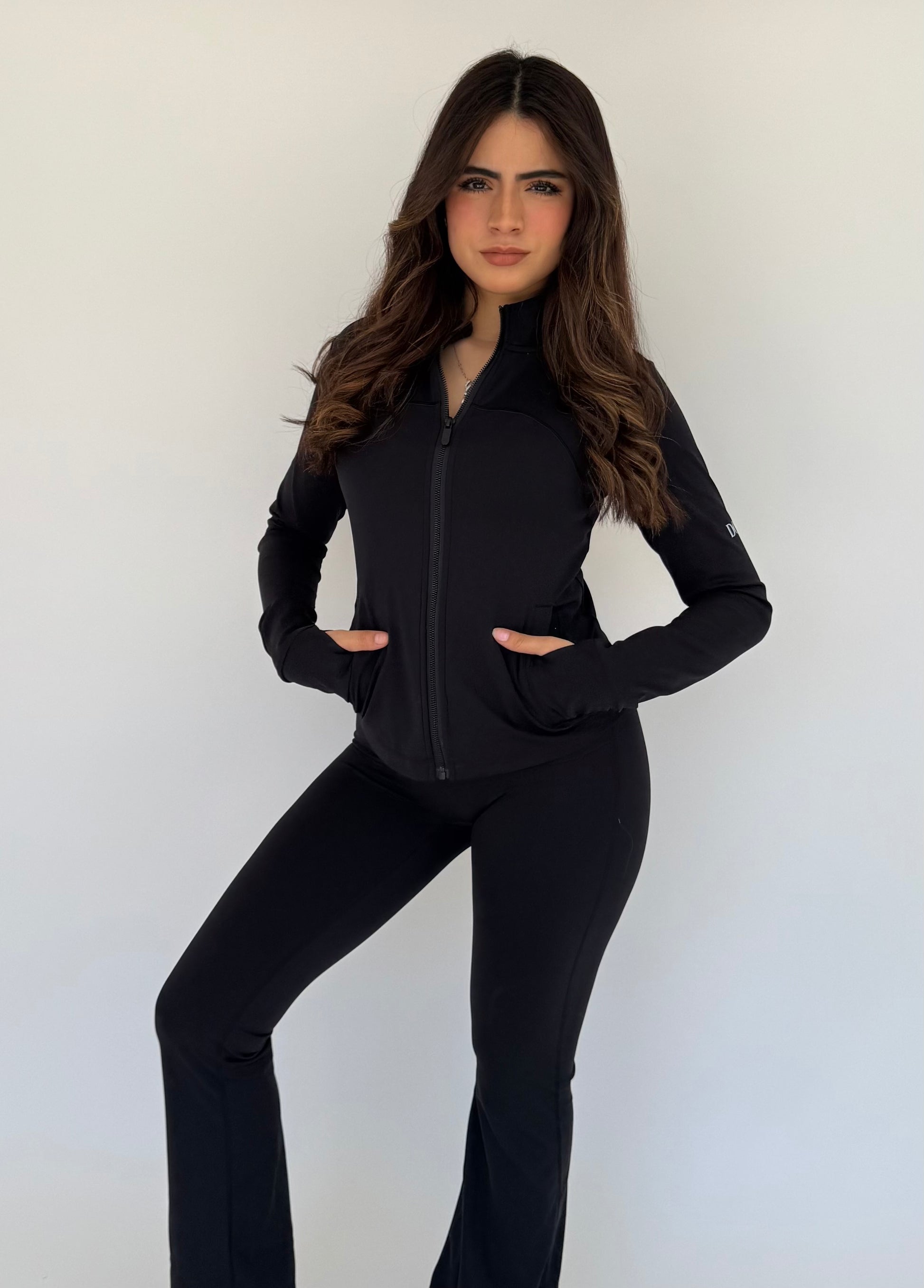 Negro Pilates jacket
